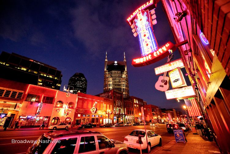 Broadway Nashville Tennessee Discovery Dec22