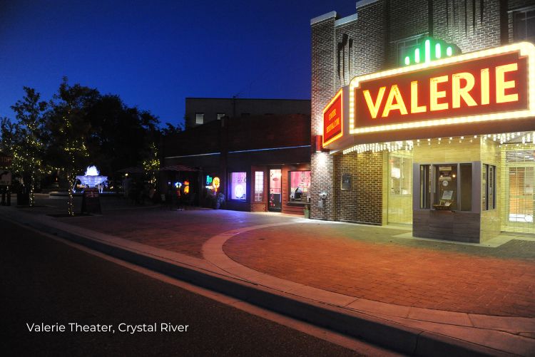 Valerie Theatre Crystal River 28Dec22