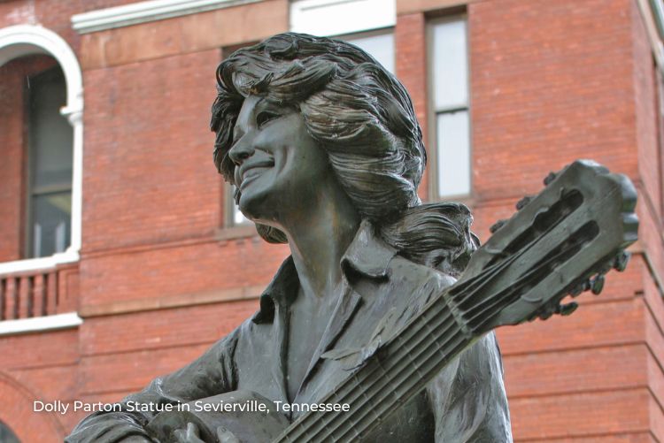 Dolly Parton Statue in Sevierville, Tennessee 16Jan23
