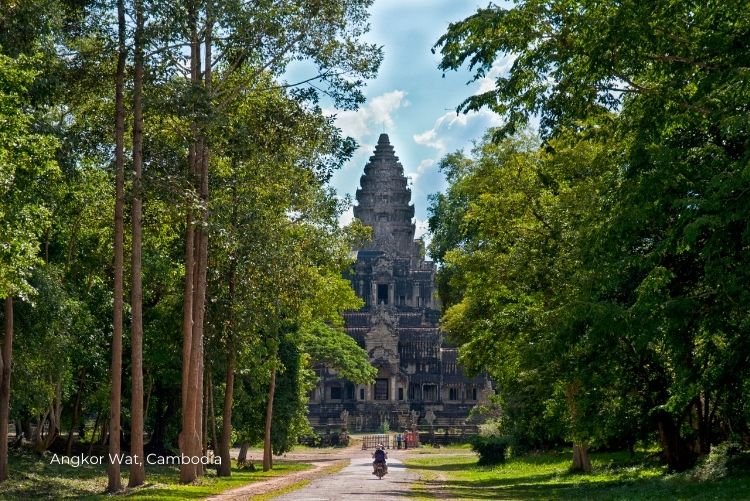 3. Angkor Wat Cambodia and Vietnam Tour 22Apr24
